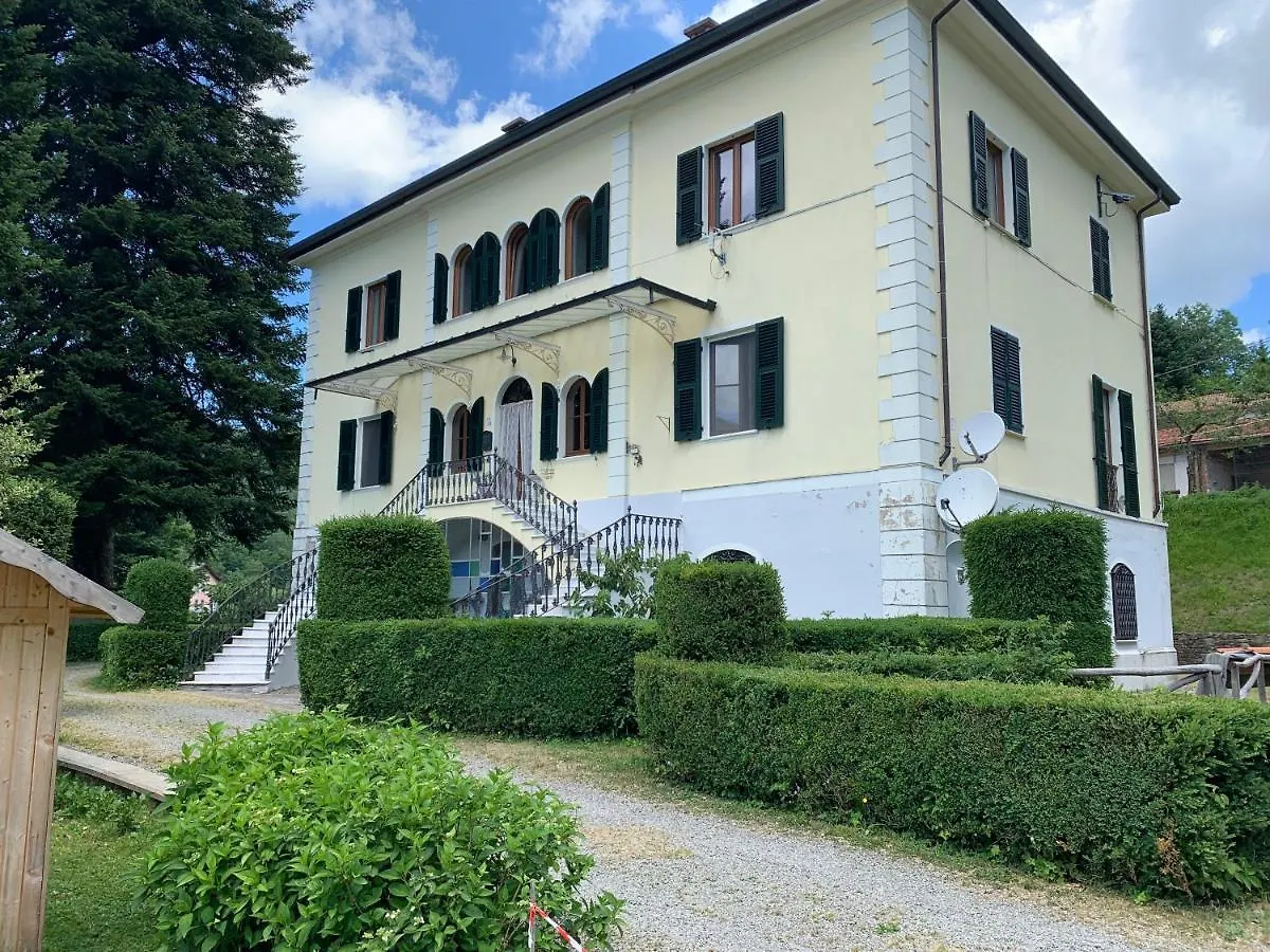 Apartment Villa Taro Tornolo Italy